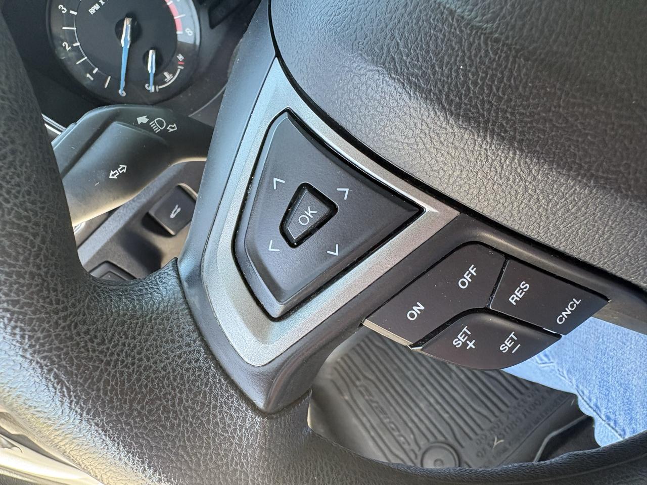 Ford Fusion SE FWD 2018