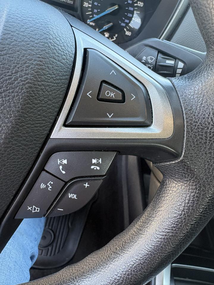 Ford Fusion SE FWD 2018