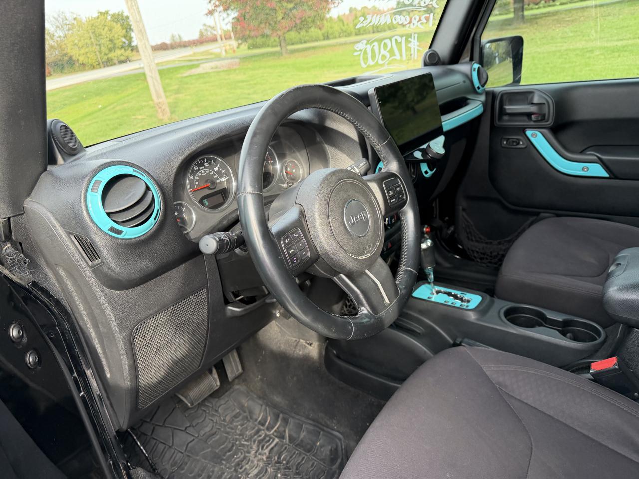 Jeep Wrangler Unlimited 4WD 4dr Sport 2014