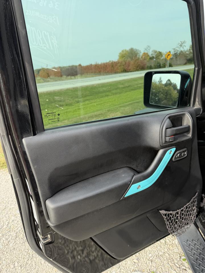 Jeep Wrangler Unlimited 4WD 4dr Sport 2014