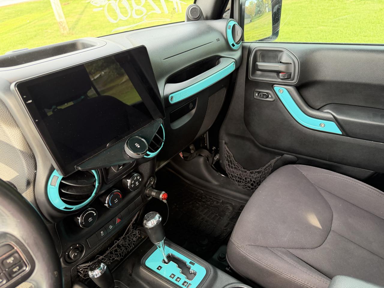 Jeep Wrangler Unlimited 4WD 4dr Sport 2014