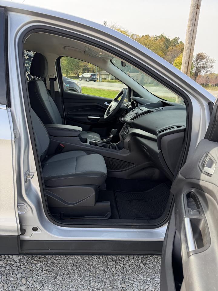 Ford Escape SE FWD 2017