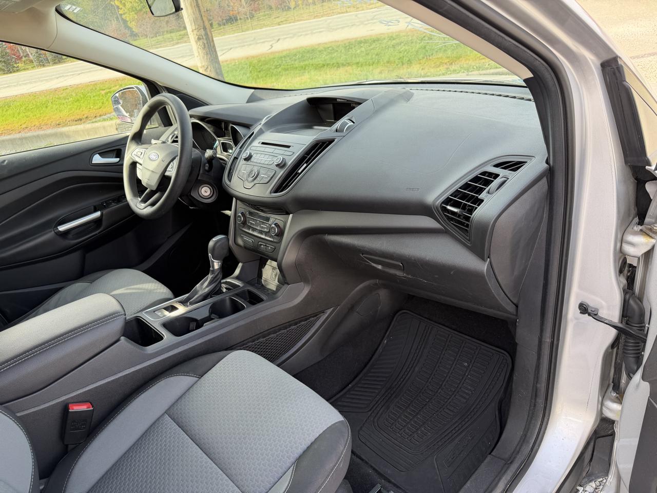 Ford Escape SE FWD 2017