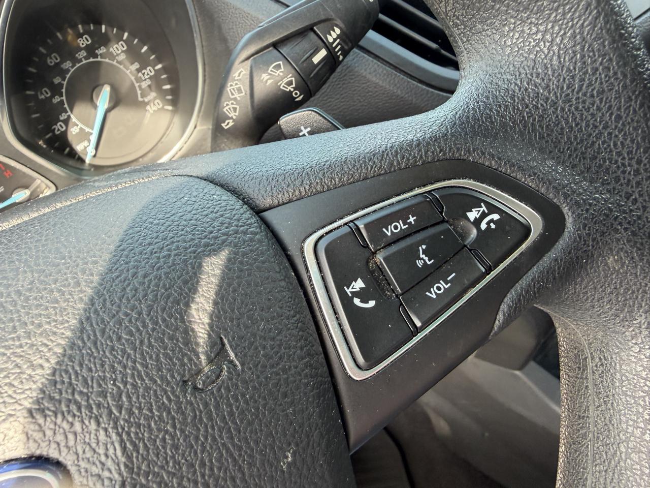 Ford Escape SE FWD 2017