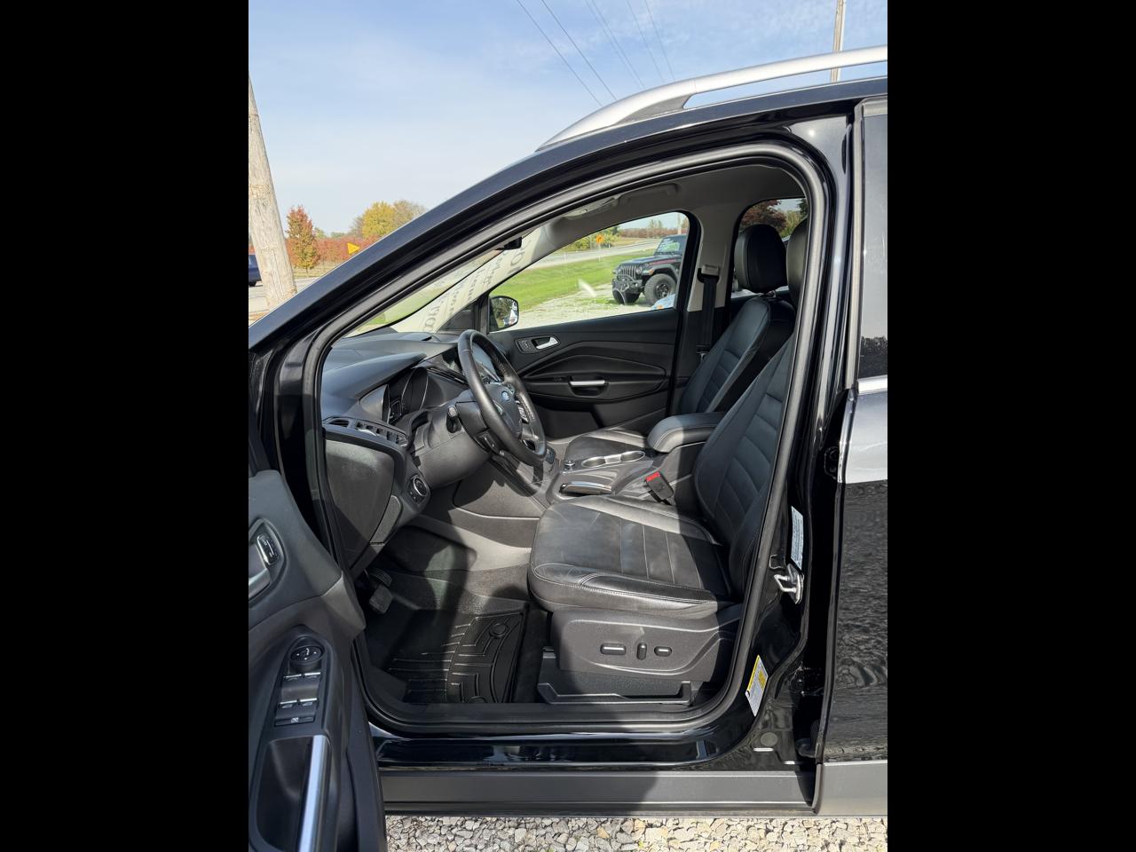 2016 Ford Escape FWD 4dr Titanium
