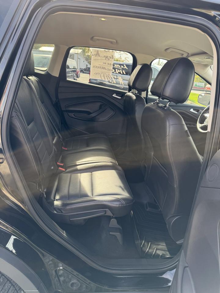 Ford Escape FWD 4dr Titanium 2016