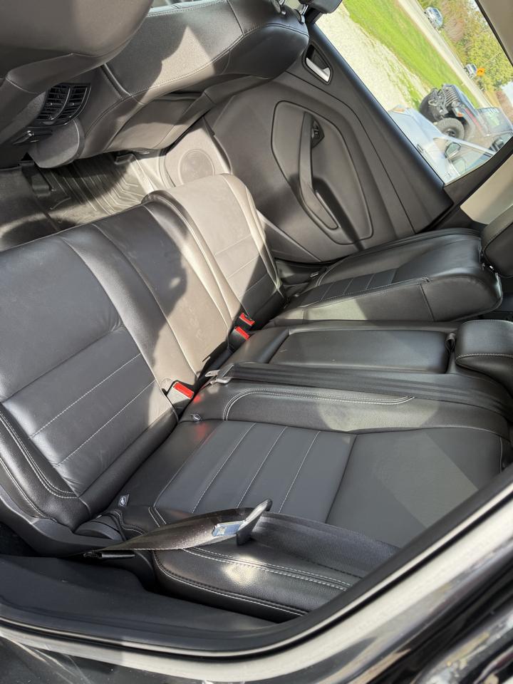 Ford Escape FWD 4dr Titanium 2016