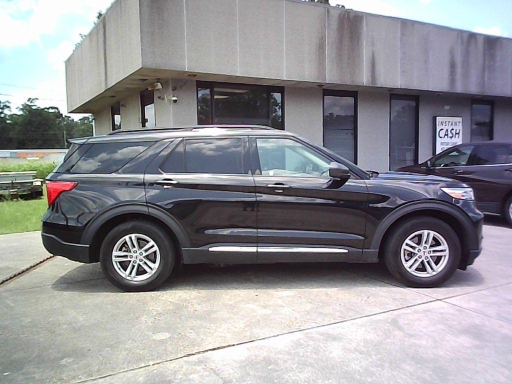 Ford Explorer XLT 2024