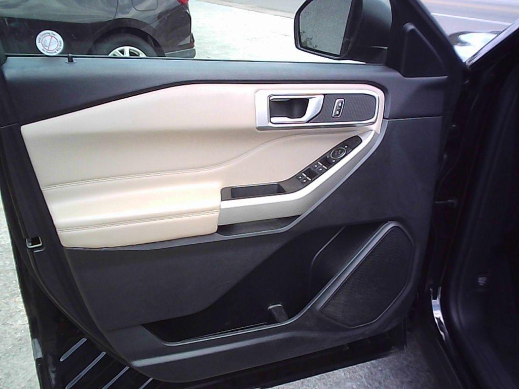 Ford Explorer XLT 2024