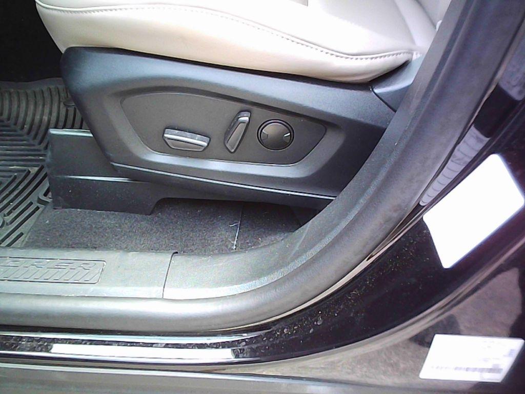 Ford Explorer XLT 2024
