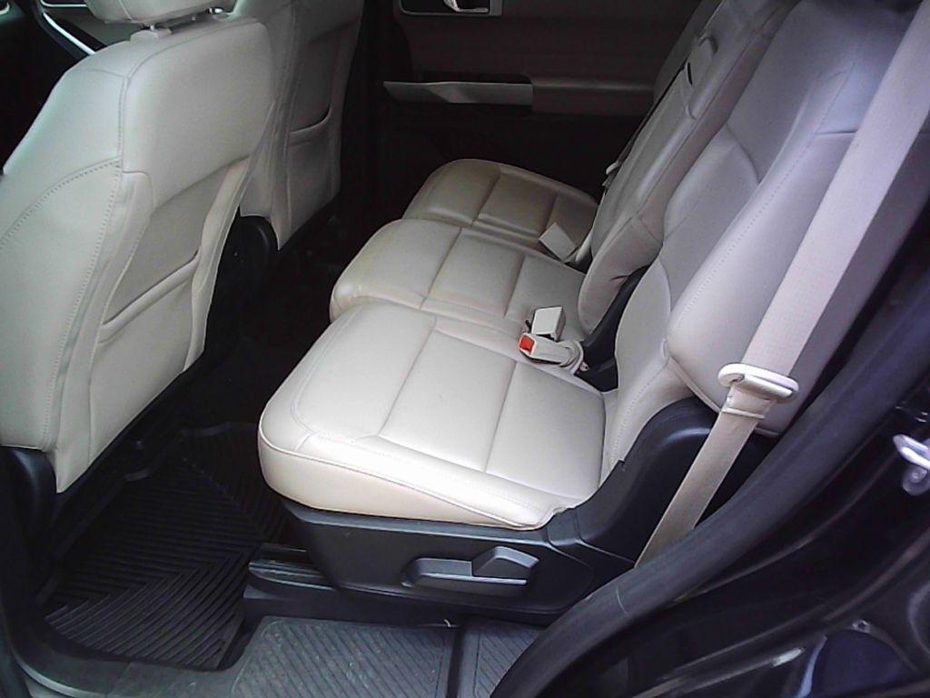 Ford Explorer XLT 2024