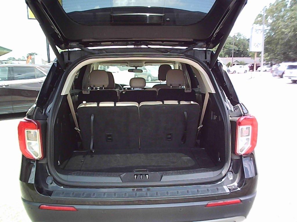 Ford Explorer XLT 2024