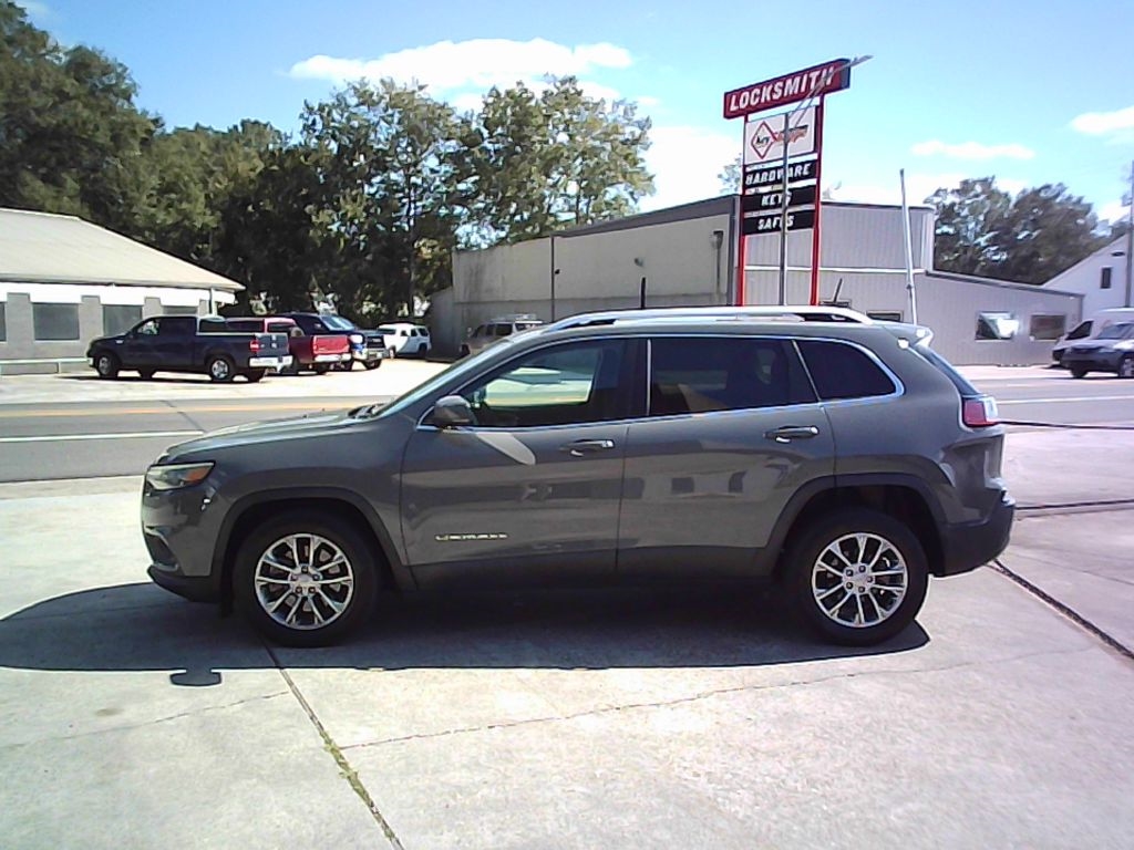 Jeep Cherokee Latitude Plus FWD 2021