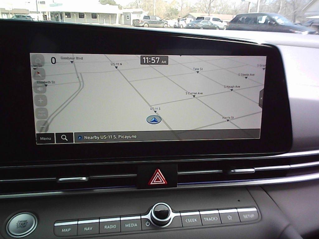 Hyundai Elantra SEL 2024