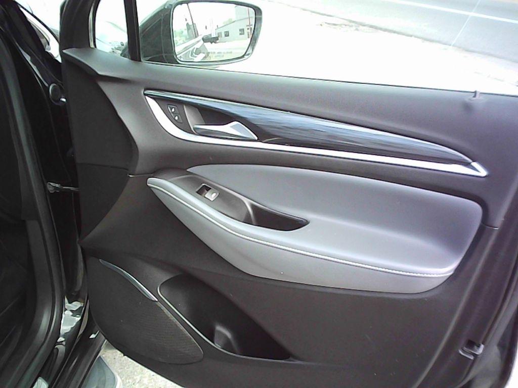 Buick Enclave Preferred 2020