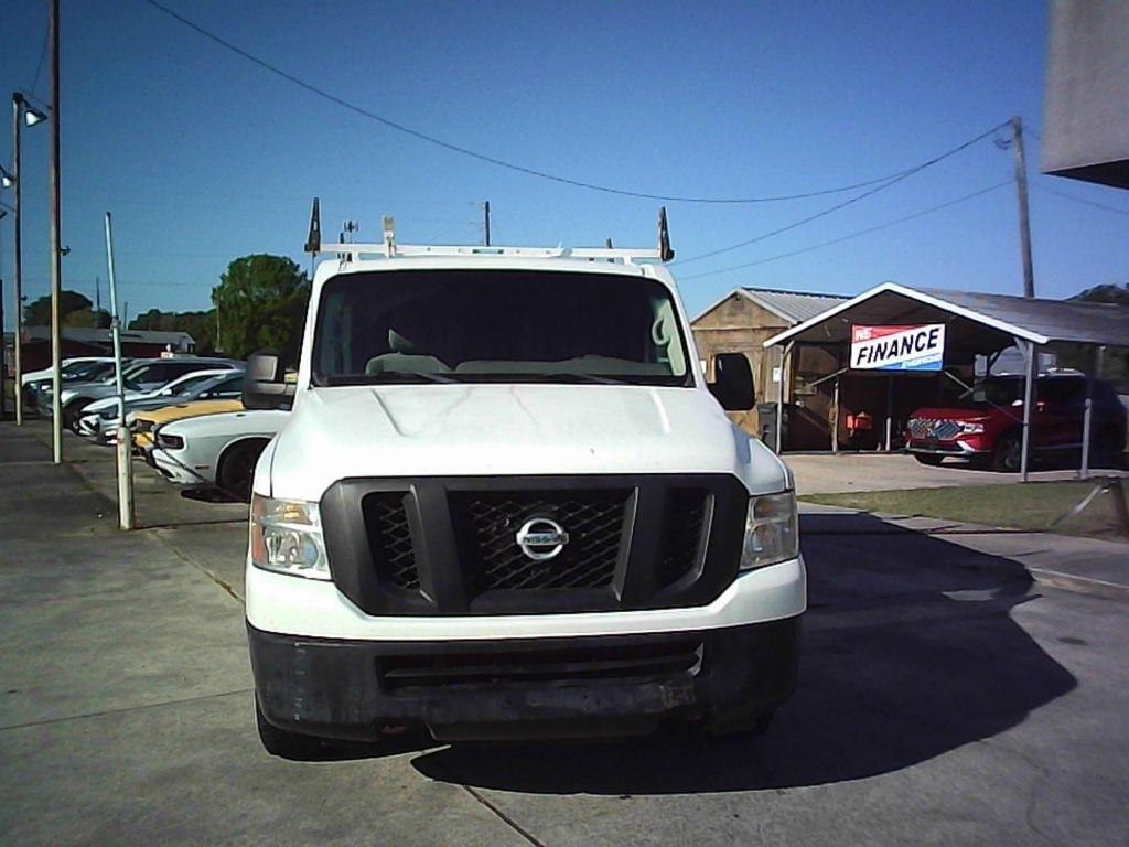 Nissan NV Cargo 2500 HD S V6 2018