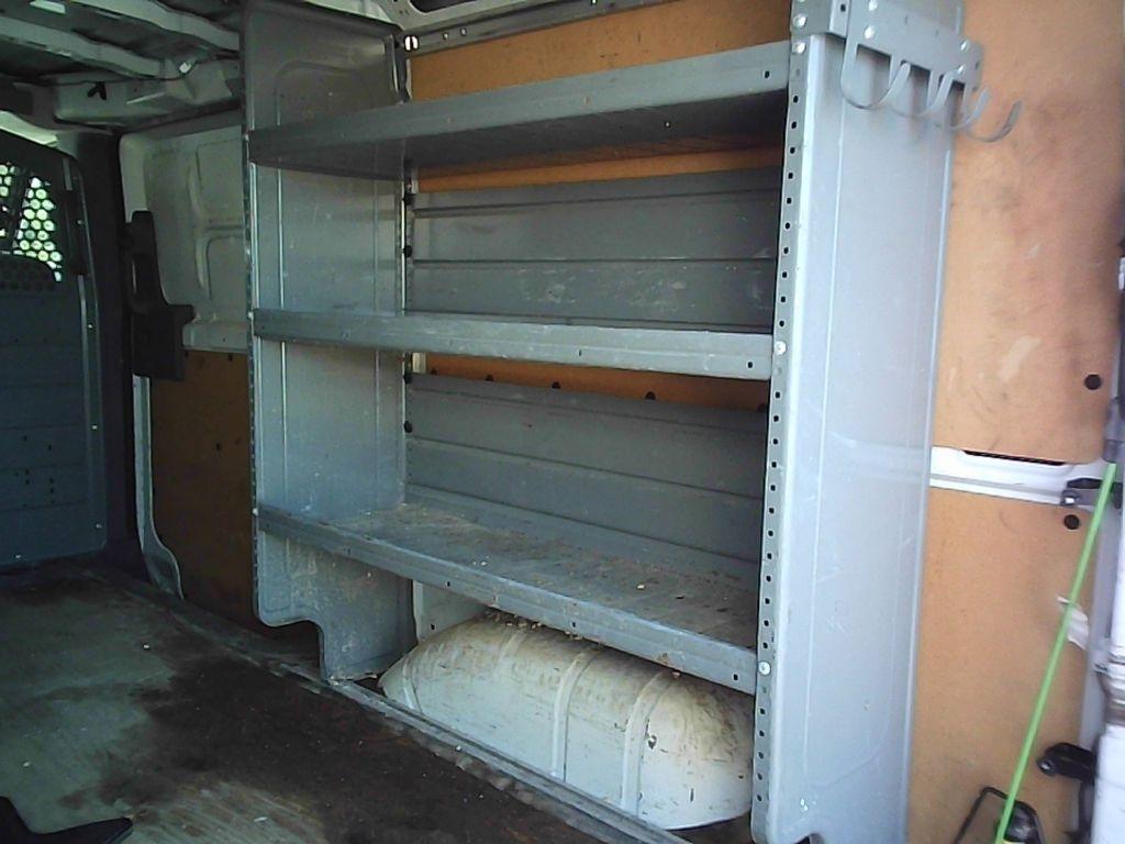 Nissan NV Cargo 2500 HD S V6 2018