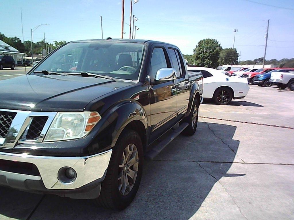 Nissan Frontier SL Crew Cab 2WD 2014