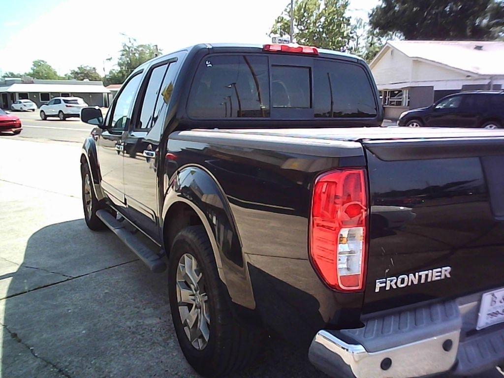 Nissan Frontier SL Crew Cab 2WD 2014