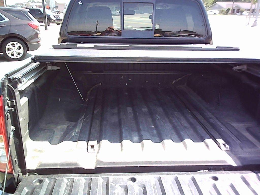 Nissan Frontier SL Crew Cab 2WD 2014