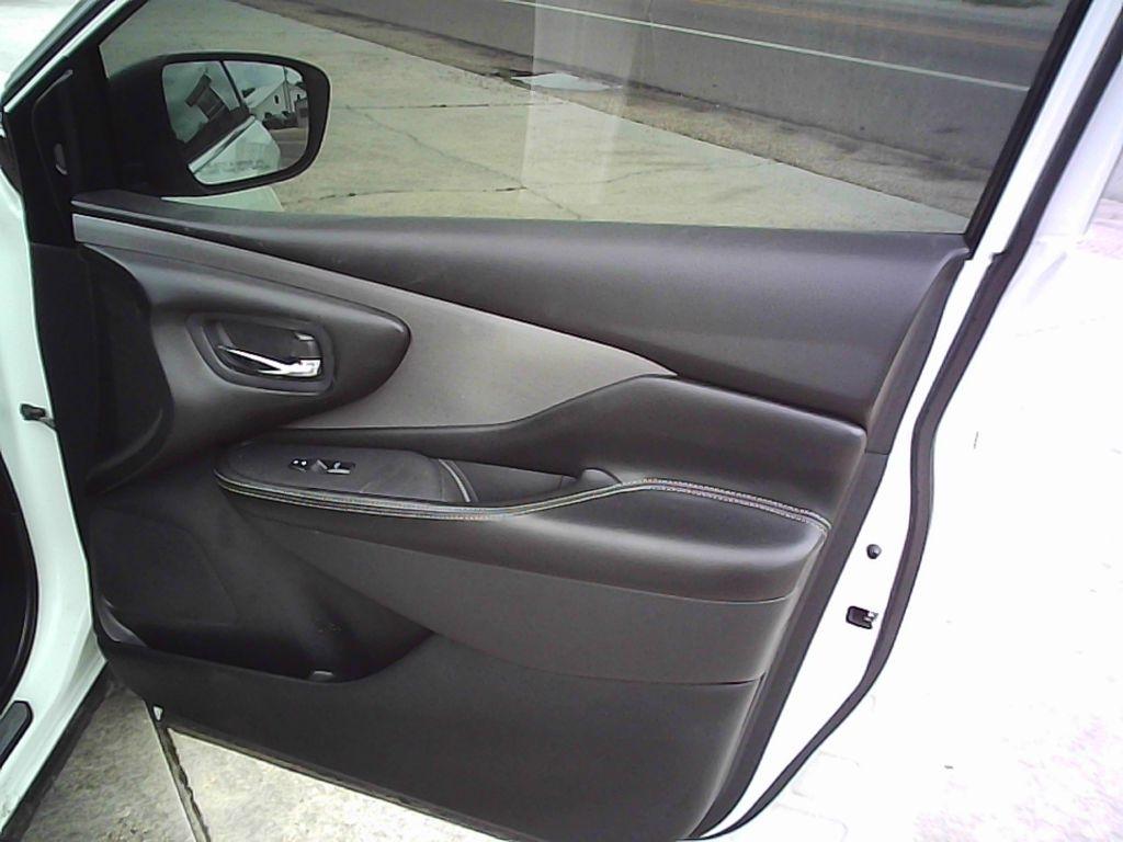 Nissan Murano S 2020