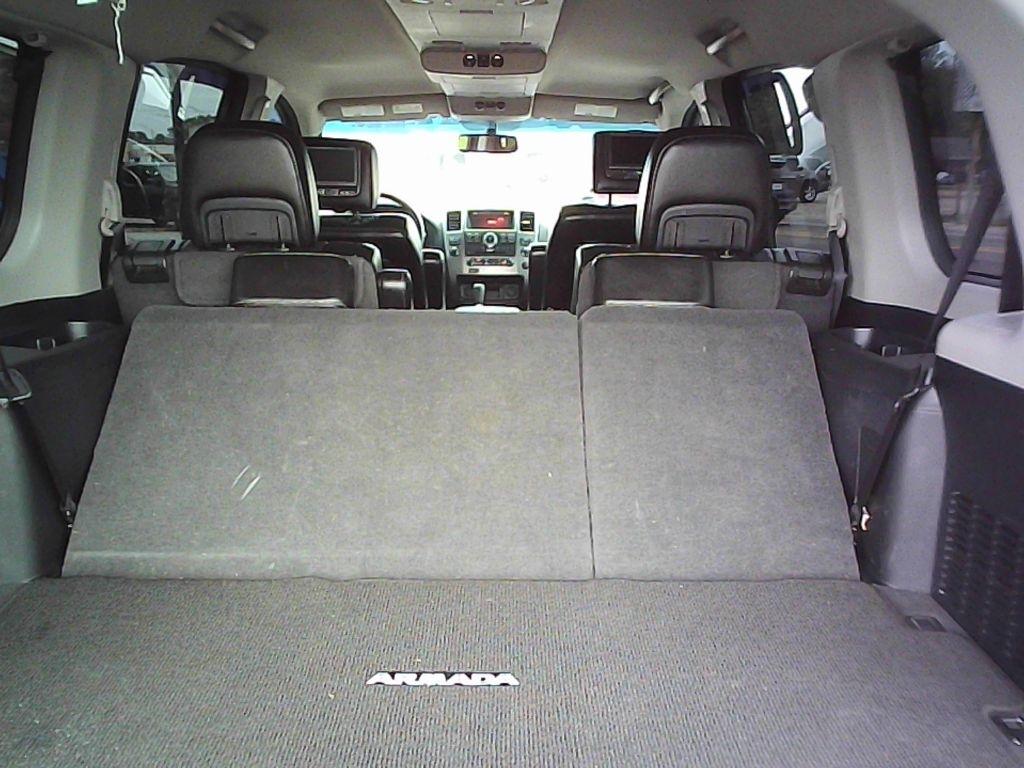 Nissan Armada Platinum 2WD 2015