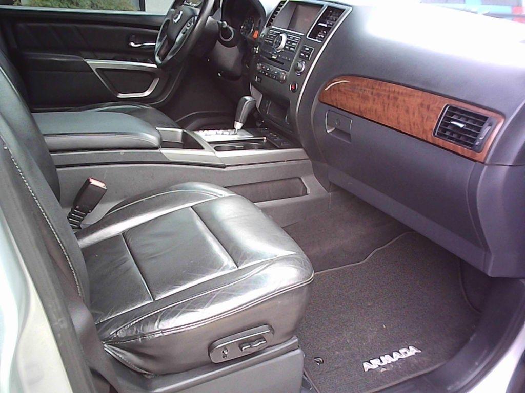 Nissan Armada Platinum 2WD 2015
