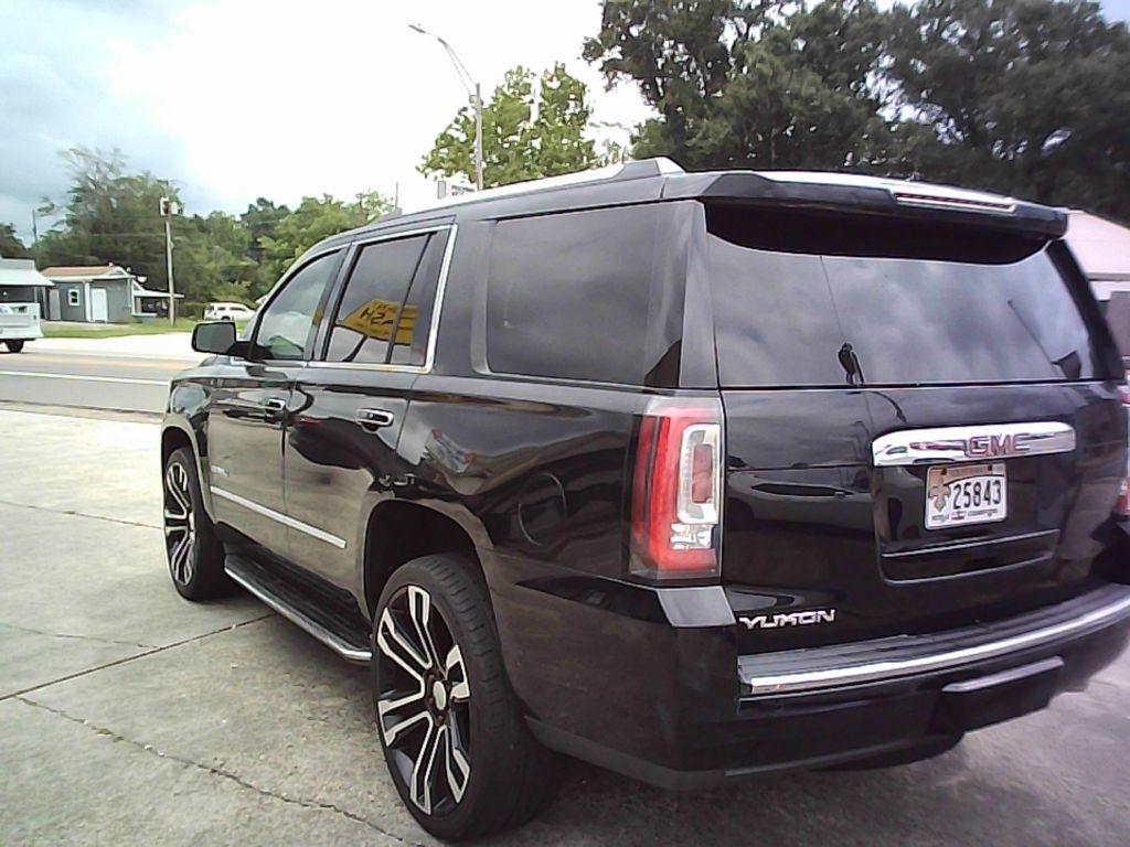 GMC Yukon Denali 2WD 4dr 2015