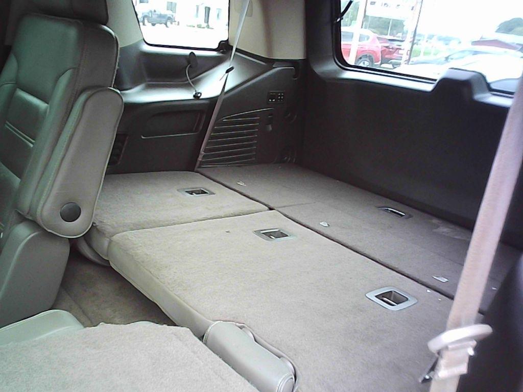 GMC Yukon Denali 2WD 4dr 2015