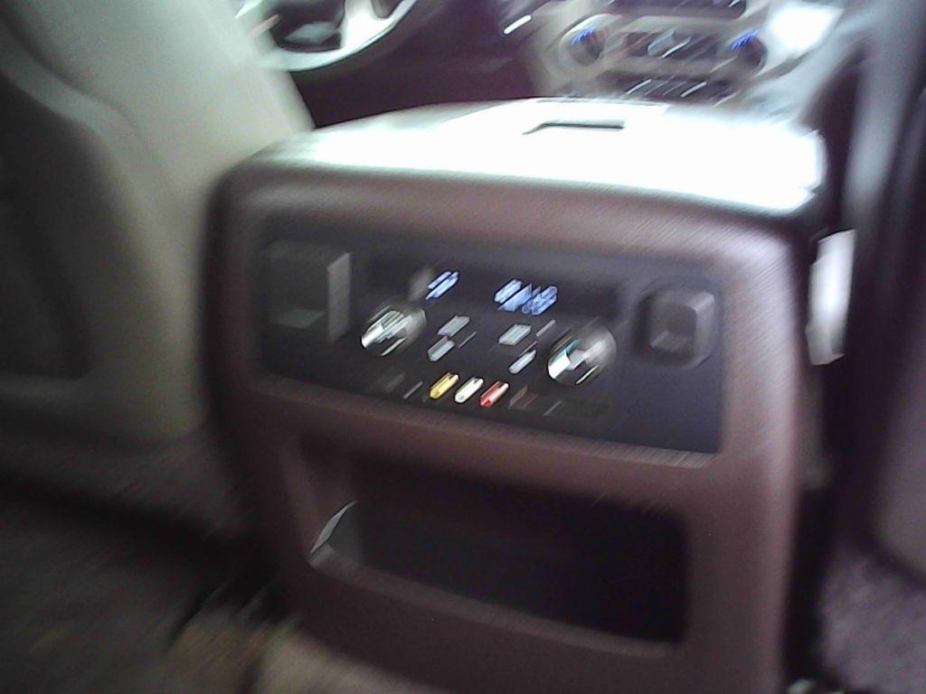 GMC Yukon Denali 2WD 4dr 2015