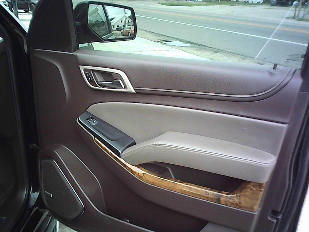 GMC Yukon Denali 2WD 4dr 2015