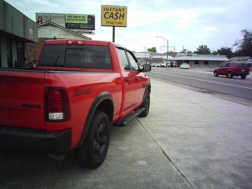 RAM 1500 SLT Quad Cab 4WD 2020