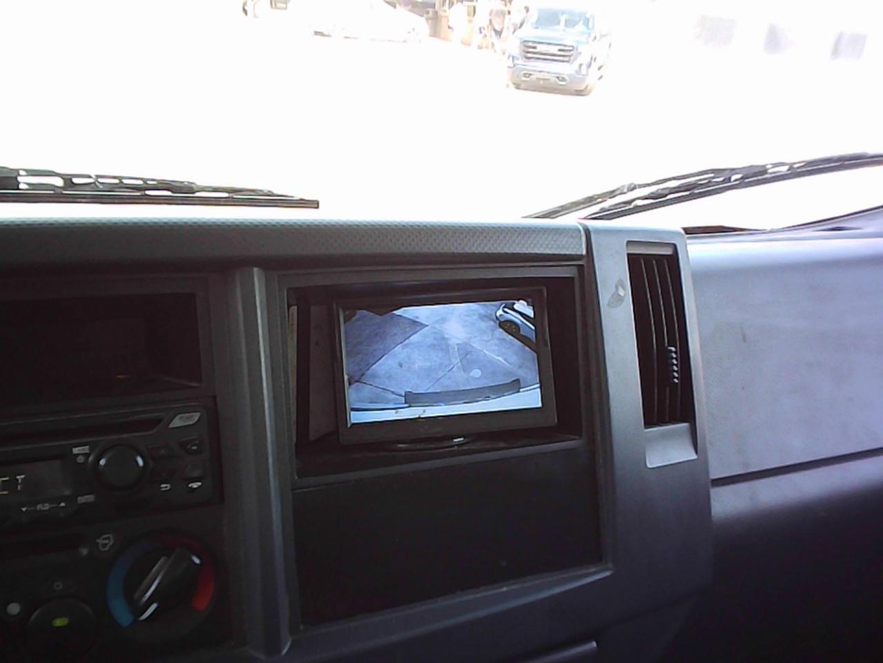 Isuzu NPR HD  2022