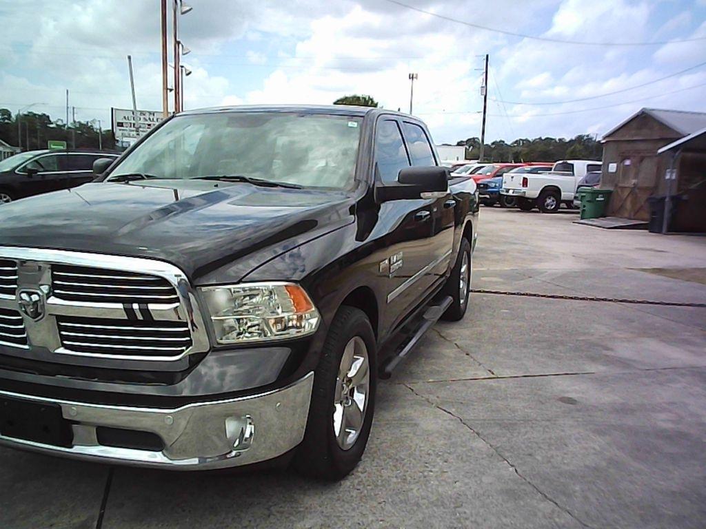 RAM 1500 Classic Lone Star 4x2 Crew Cab 5'7" Box 2019