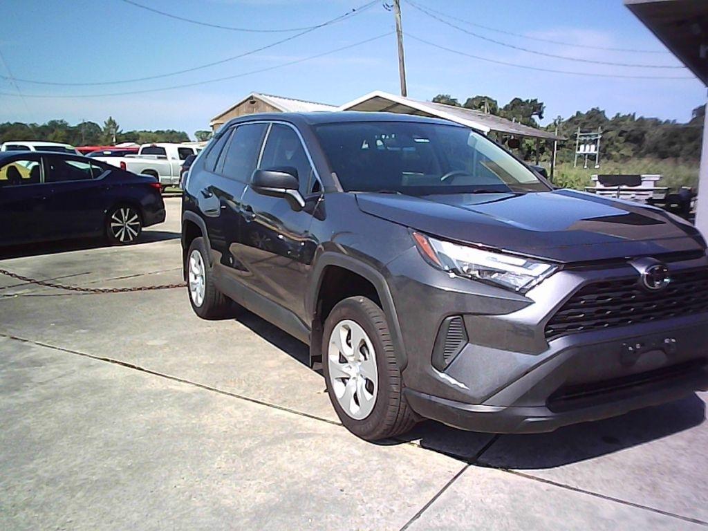 Toyota RAV4 LE 2023