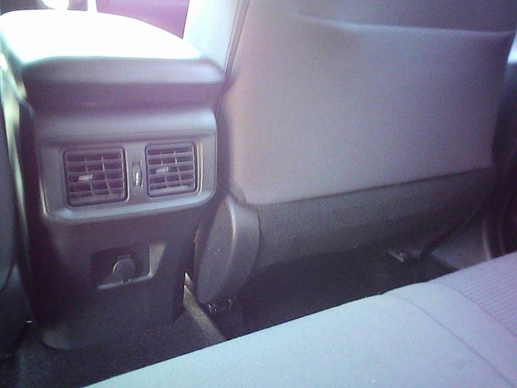 Toyota RAV4 LE 2023