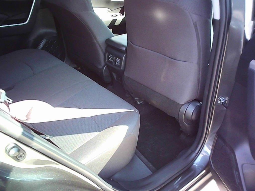 Toyota RAV4 LE 2023