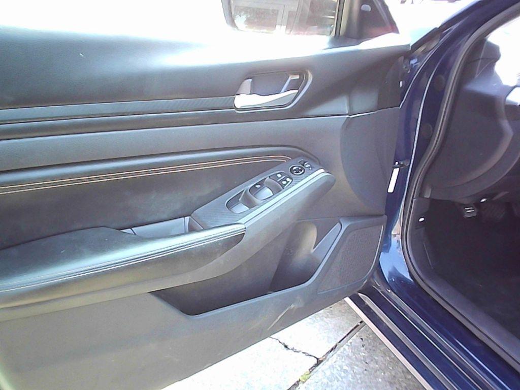 Nissan Altima 2.5 SR 2021