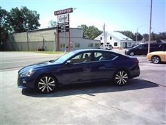 2021 Nissan Altima 