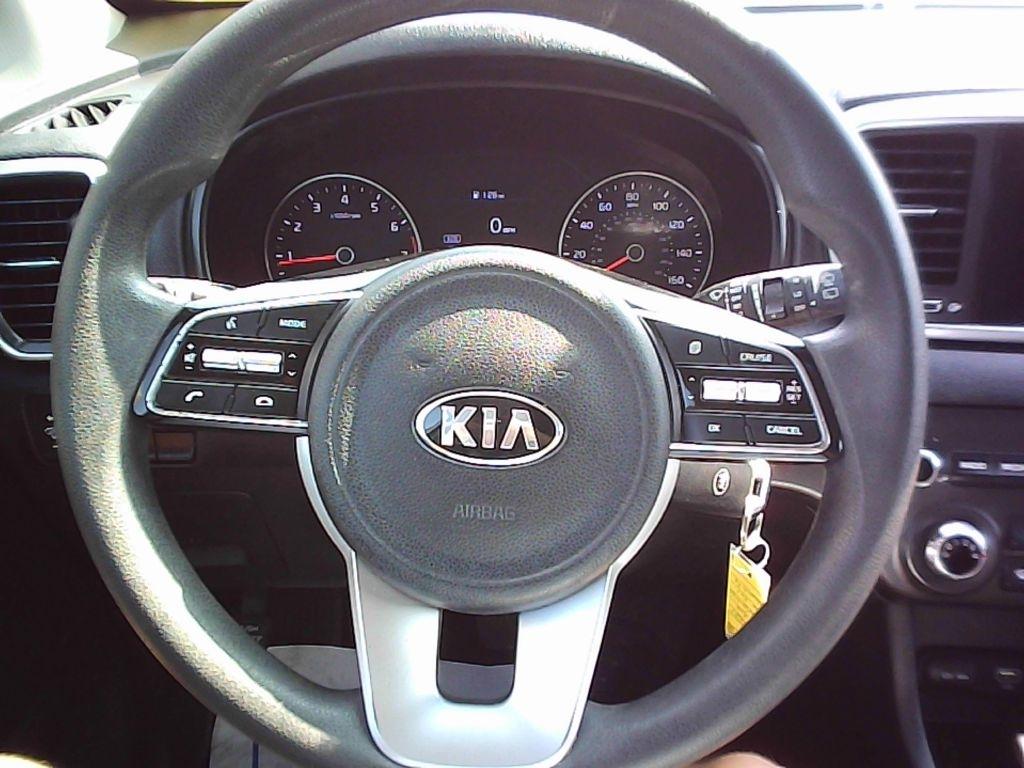 Kia Sportage LX FWD 2021