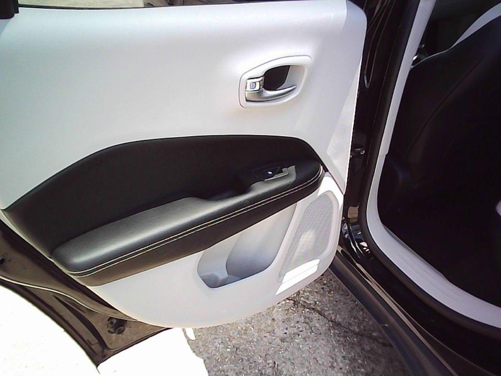 Jeep Compass Latitude FWD 2017