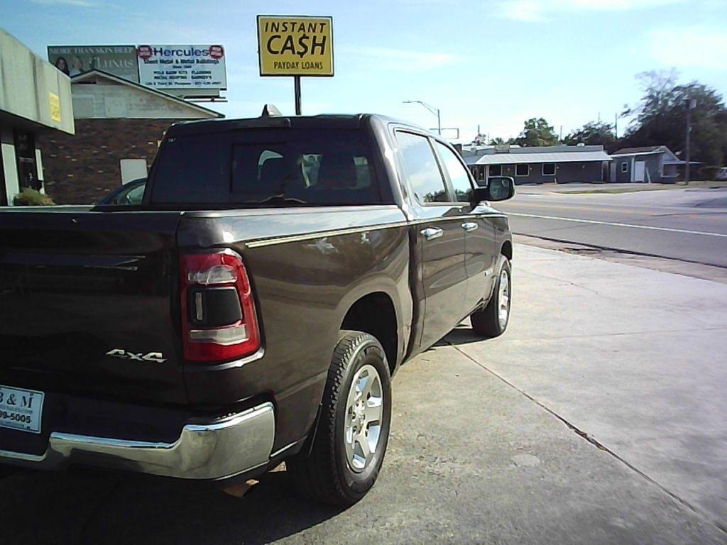 RAM 1500 Tradesman Crew Cab SB 4WD 2019