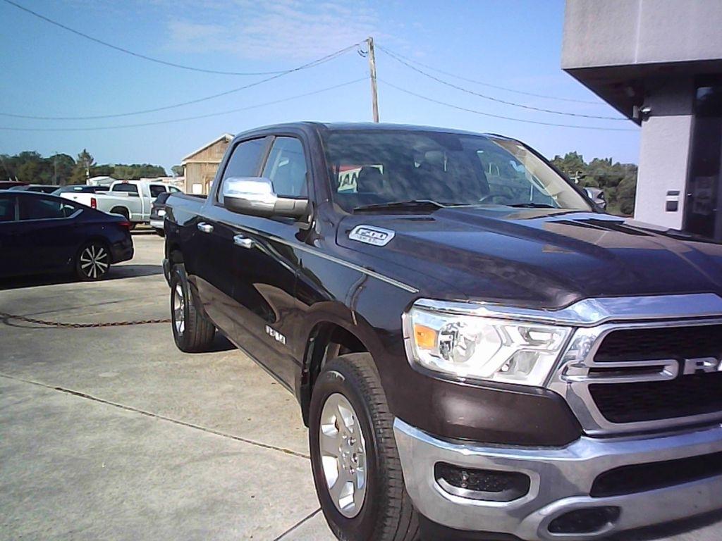 RAM 1500 Tradesman Crew Cab SB 4WD 2019