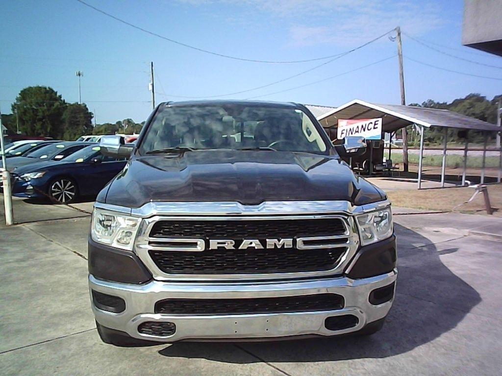 RAM 1500 Tradesman Crew Cab SB 4WD 2019