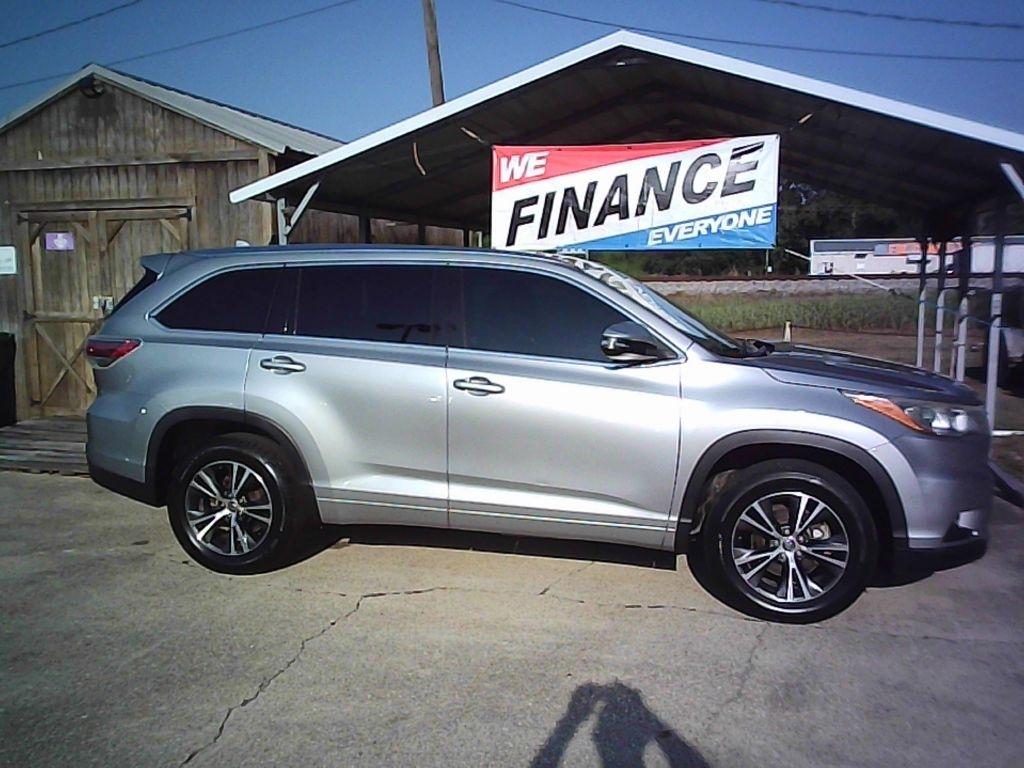 Toyota Highlander XLE FWD V6 2016