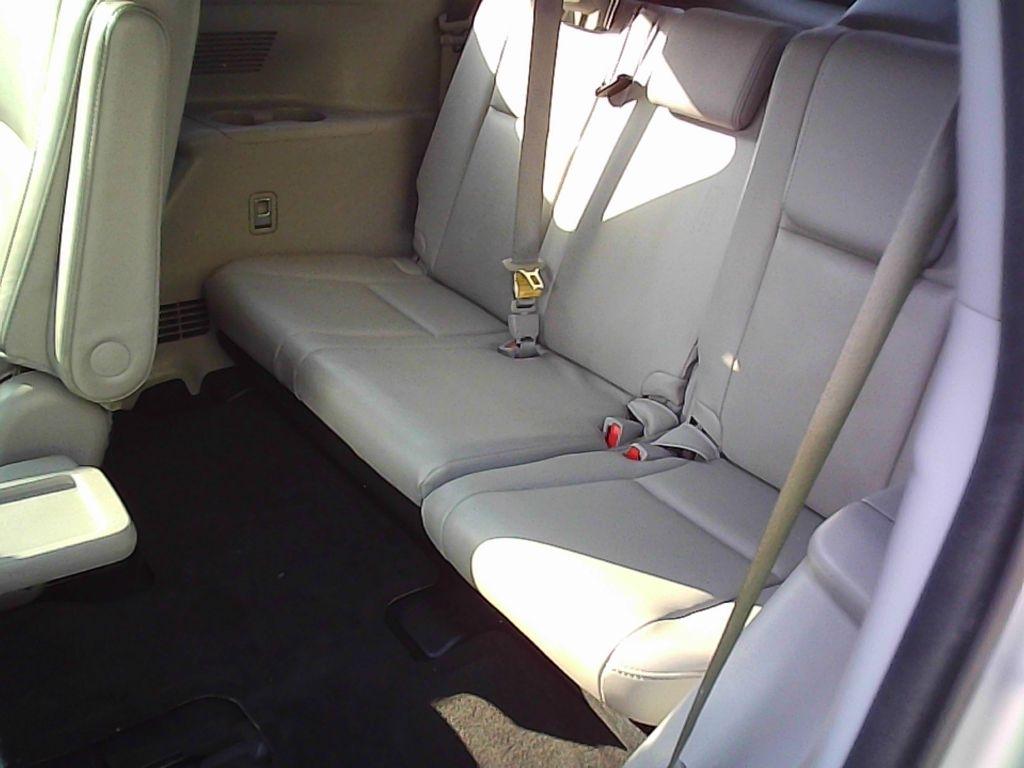 Toyota Highlander XLE FWD V6 2016