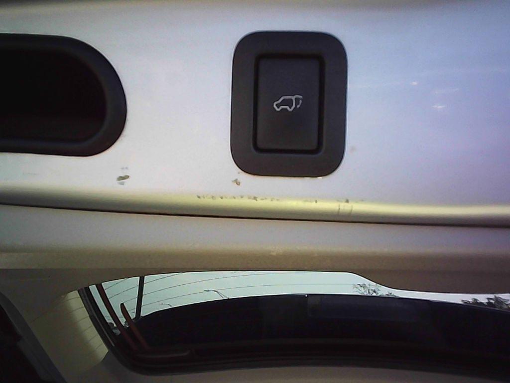 Toyota Highlander XLE FWD V6 2016
