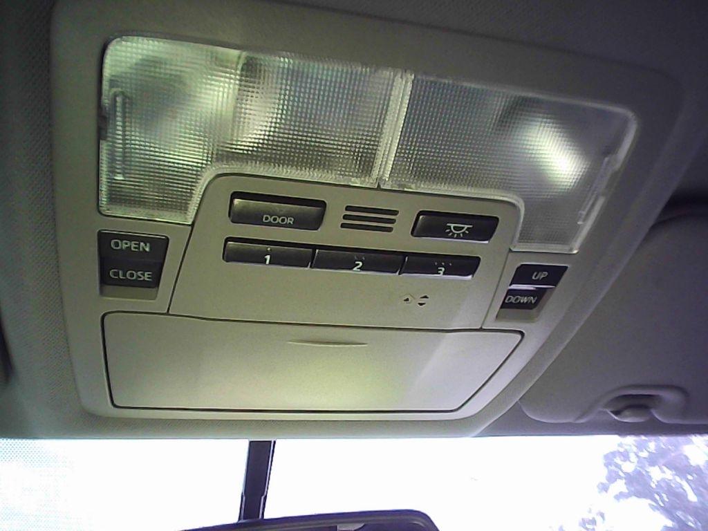 Toyota Highlander XLE FWD V6 2016