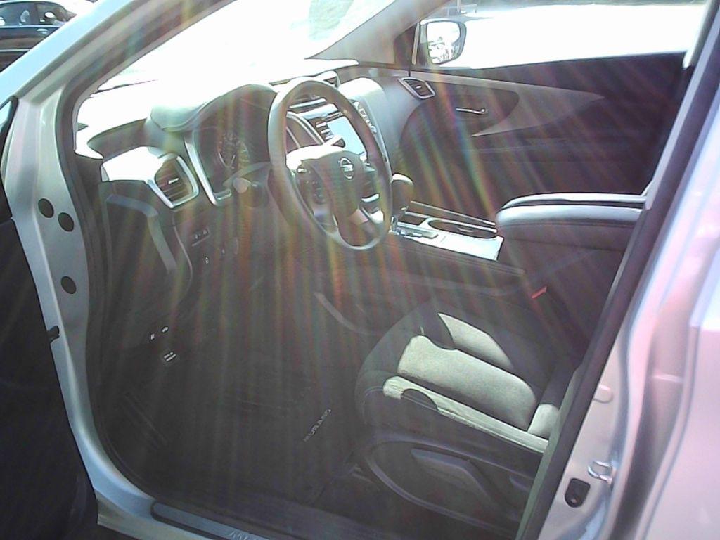 Nissan Murano S 2022