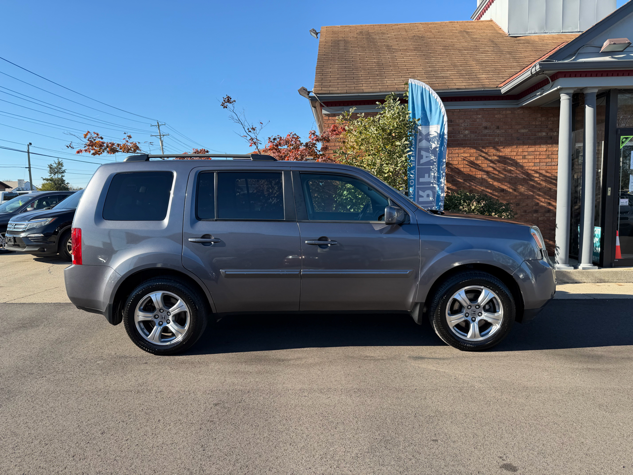 Honda Pilot EX-L 4WD 5-Spd AT with Navigation 2014 Honda Pilot EX-L 4WD 5-Spd AT with Navigation 2014